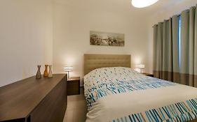 The Ultimate Luxury, Sliema With Pool